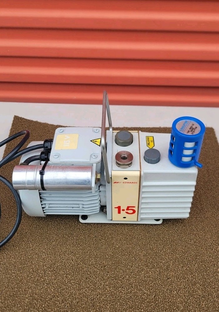 Edwards E2M1.5 Rotary Vane Vacuum Pump