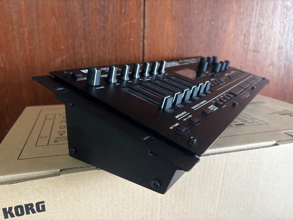 Korg Opsix Module Altered FM Synthesizer Rackmountable Desktop Module w/ box