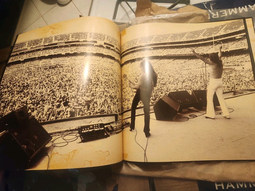 RANDY RHOADS OZZY OSBOURNE LARGE BLIZZARD OF OZZ ERA 88 PAGE COFFEE TABLE BOOK