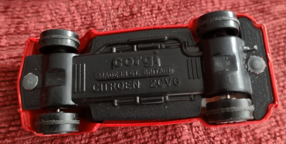 Corgi Citroen 2CV
