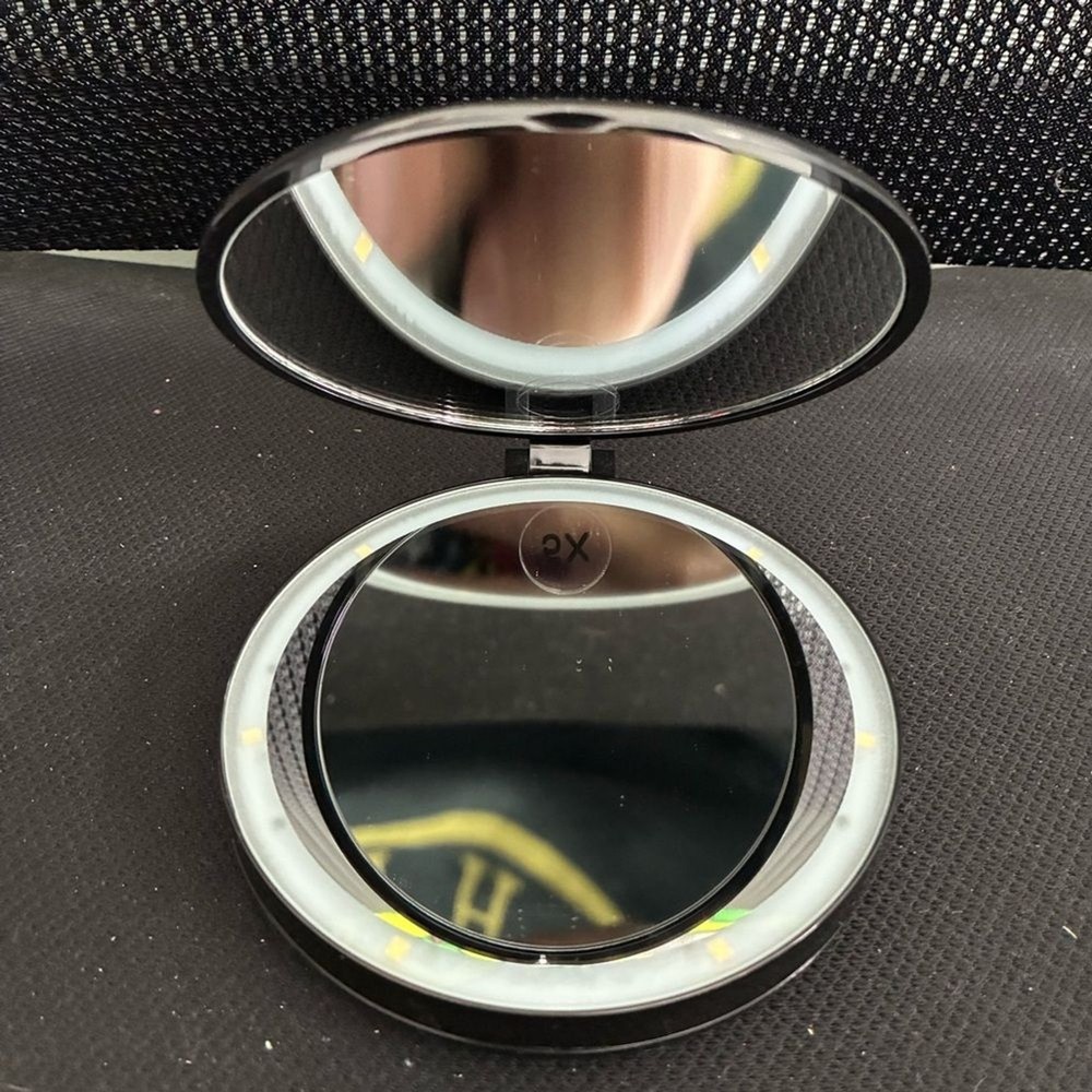 Glo Tech Black Lighted Compact Mirror