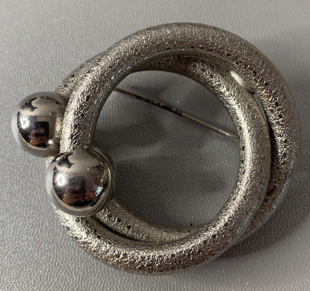 Vintage MOD LOOK Ring BROOCH Silver Tone