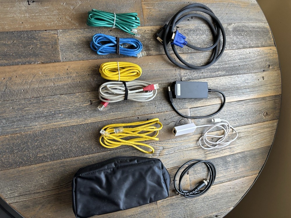 Fluke 683 Enterprise LANMeter Network Cable Tester Analyzer w/ Case Cables