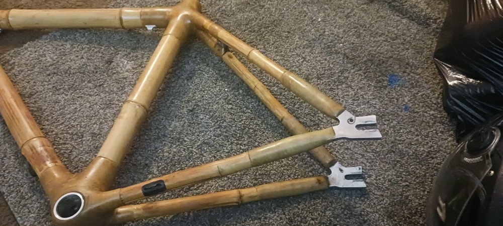 bamboo bicycle frame FIXIE style