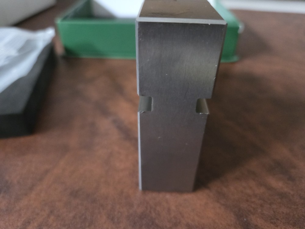 Xidik High Precision Vise
