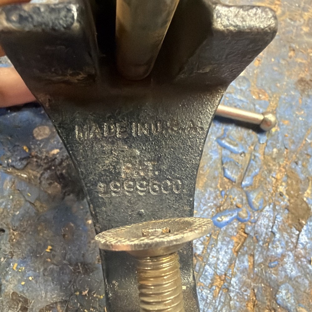 Small Bench Vice