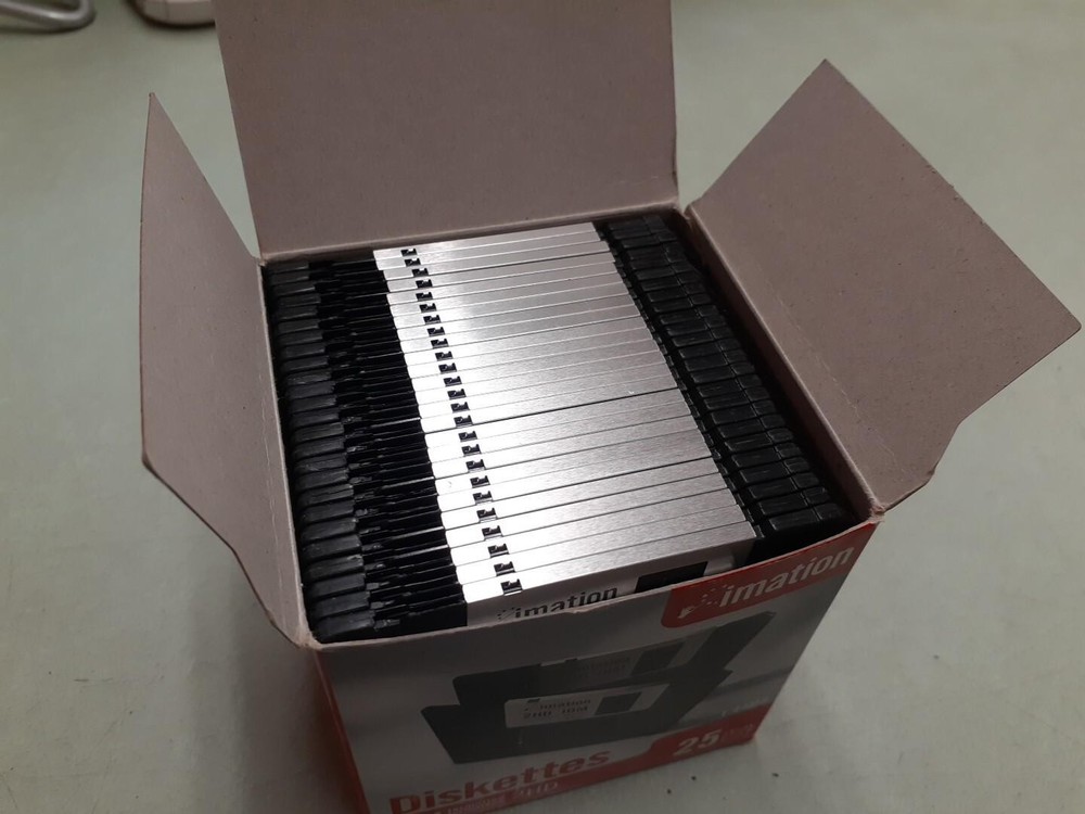 25 Pack - Imation 3.5 Floppy Disks Diskettes IBM Formatted 1.44MB 2HD