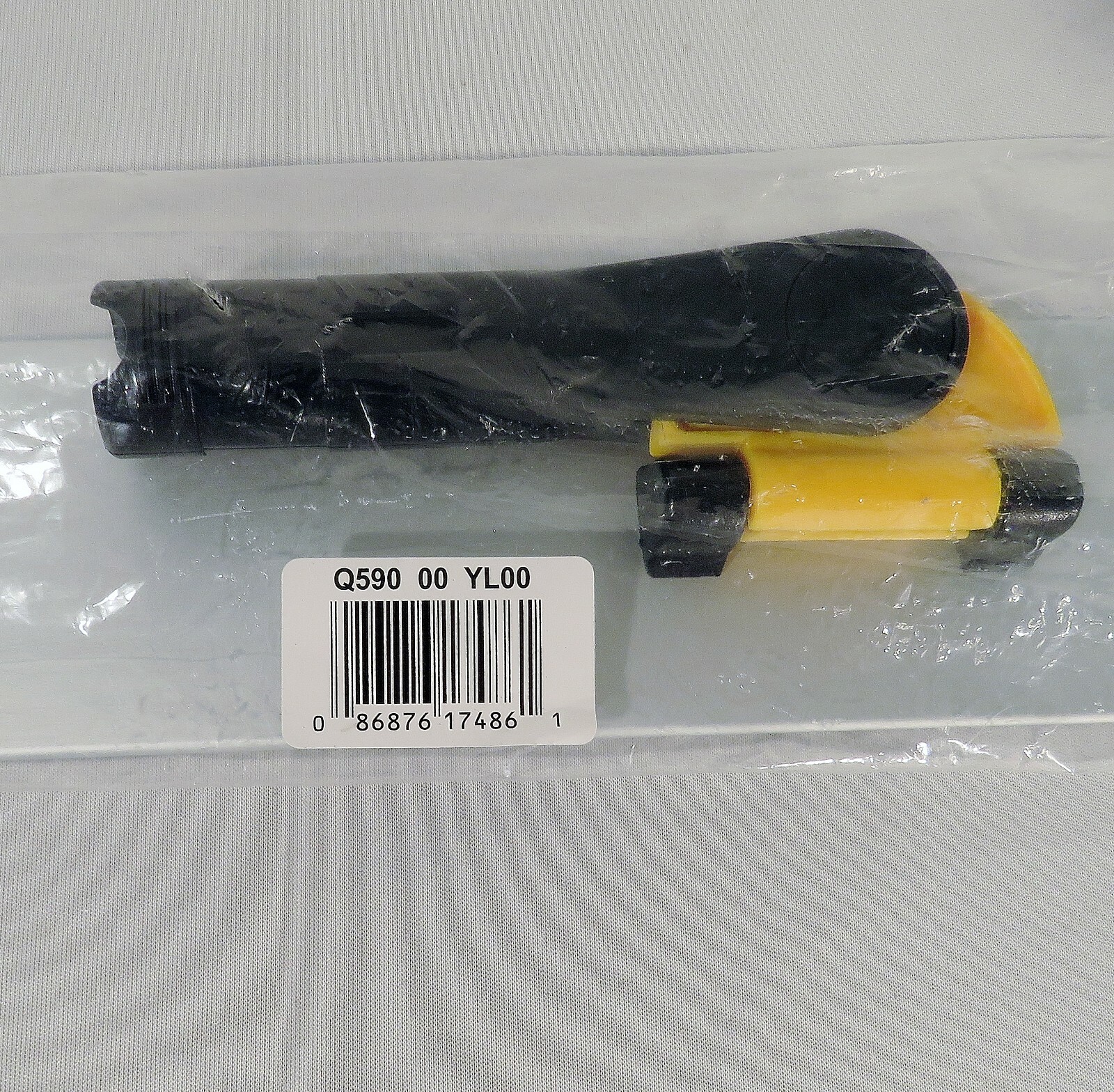 RUBBERMAID Q590 Hygen 48" Quick-Connect Hall Dusting Frame (RCPQ590YEL)