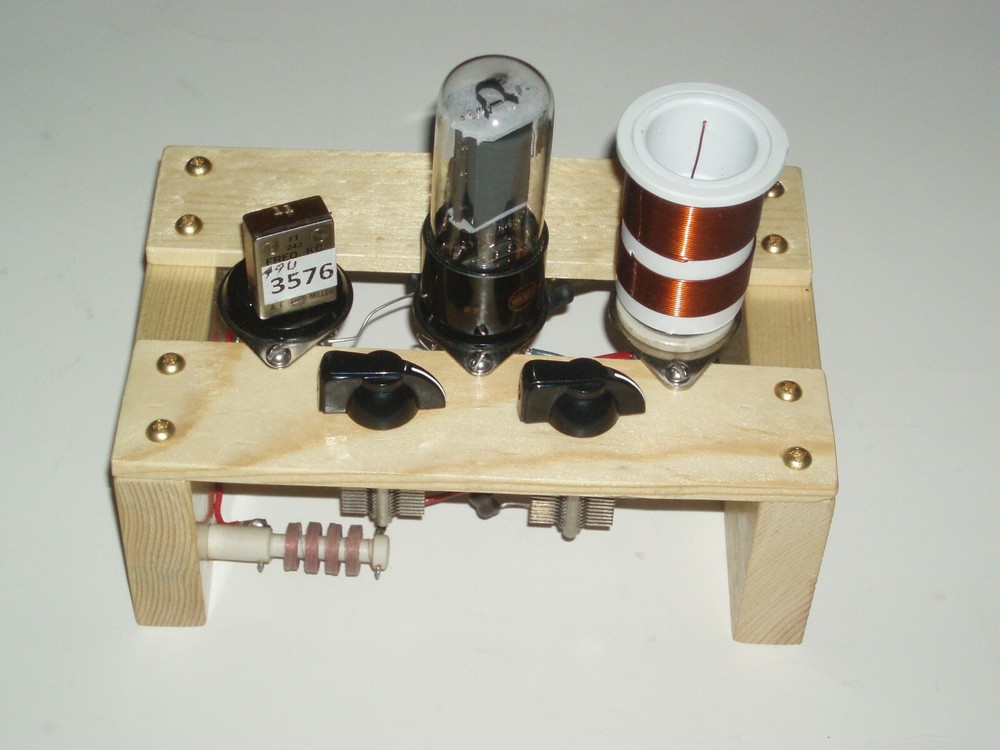 12W6  transmitter  80/40m QRP  CW