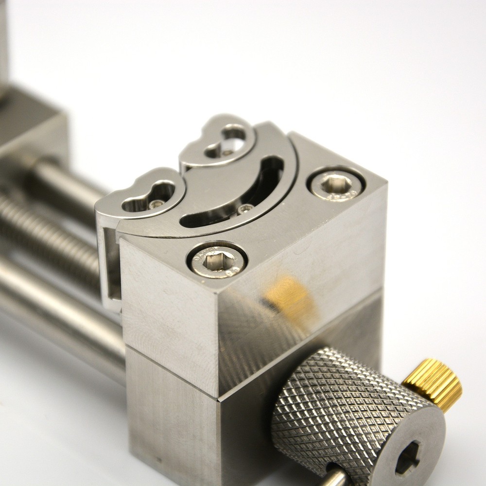 High Precision Stainless Steel Mini Vise – Watchmaker Grade for Engine Models