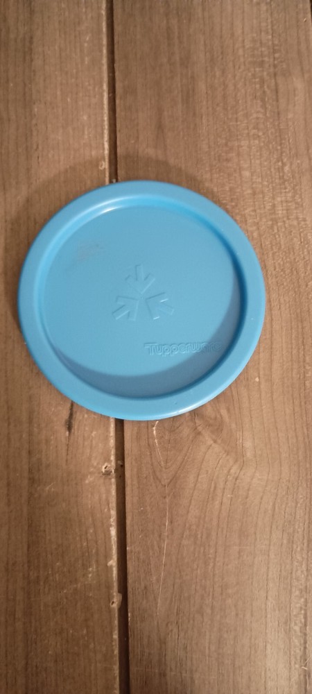 Tupperware 2423C "A" Blue Replacement Lid 5.25"