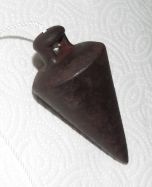 UNMARKED ANTIQUE PLUMB BOB WITH NEW LINE READ!!!