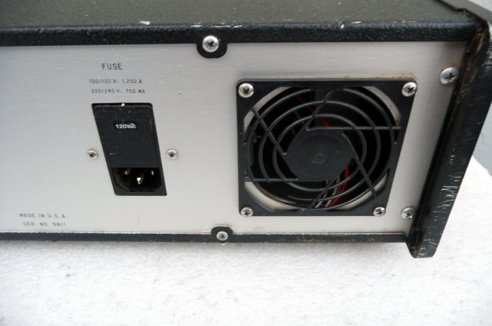 Noisecom UFX7108 programable noise generator