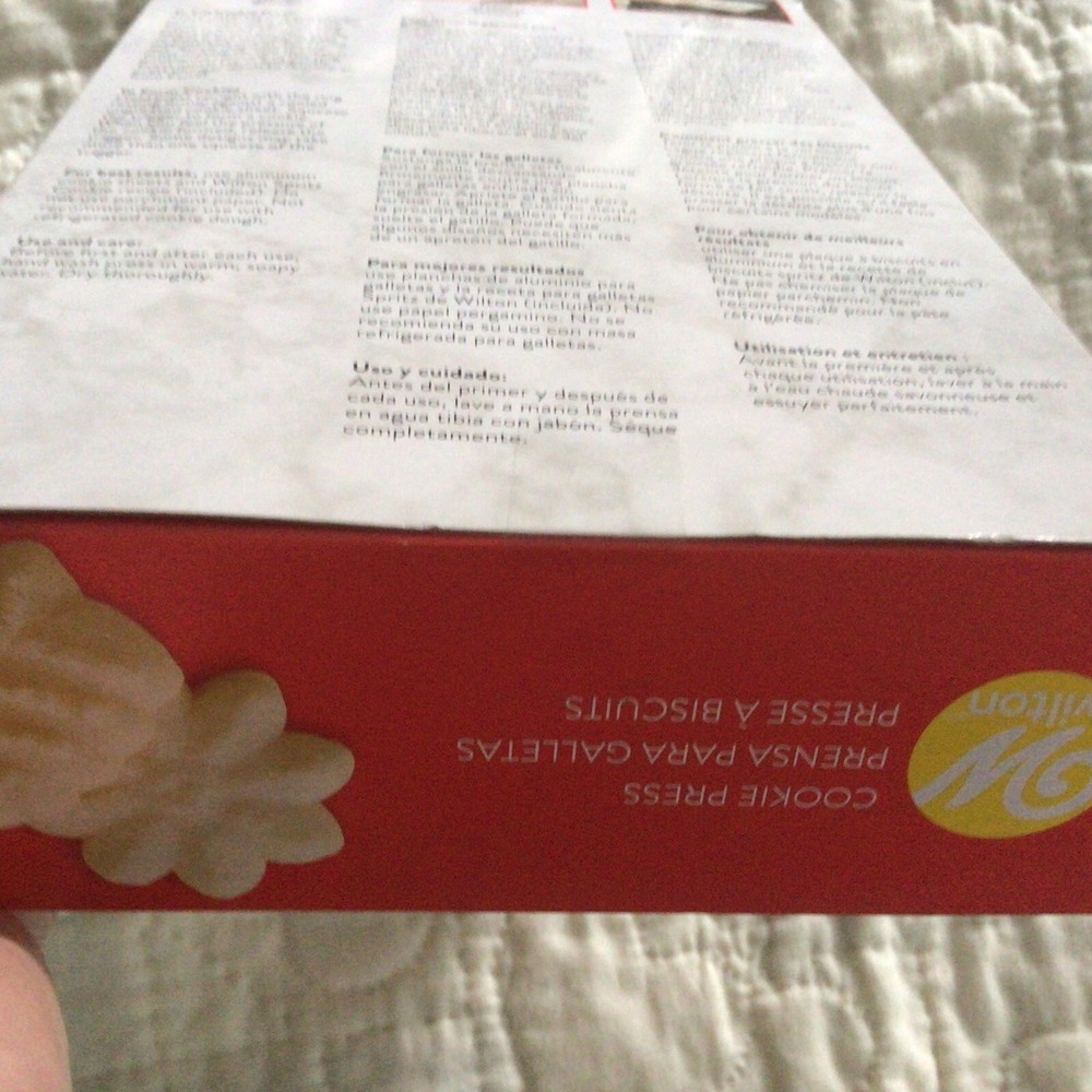 Wilton Cookie Press 12 Assorted Discs Shapes Manual Sealed Box