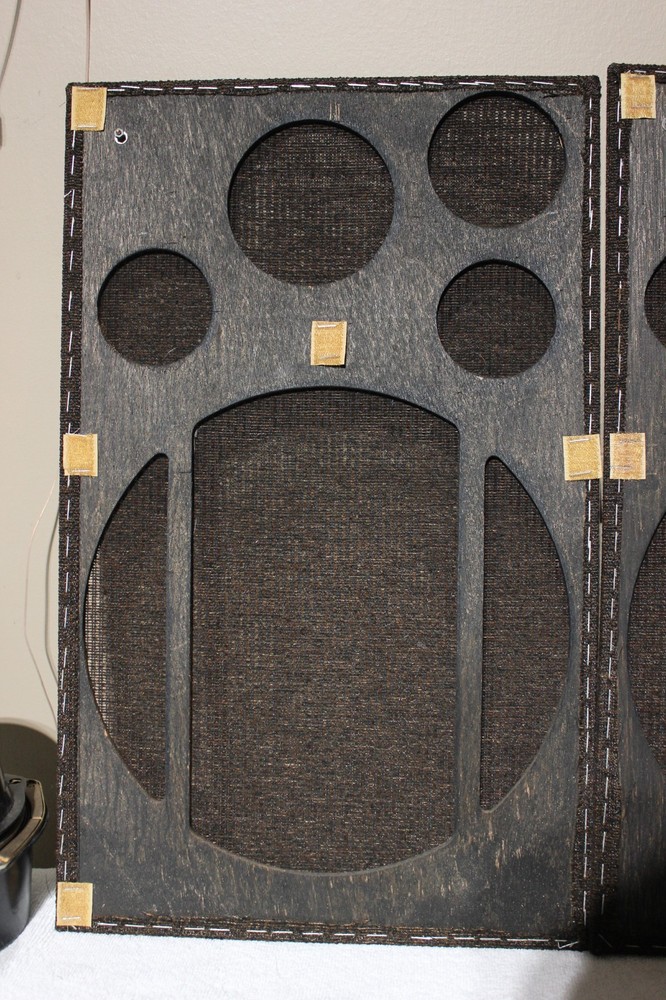 Pair Criterion 4X Grilles Excellent