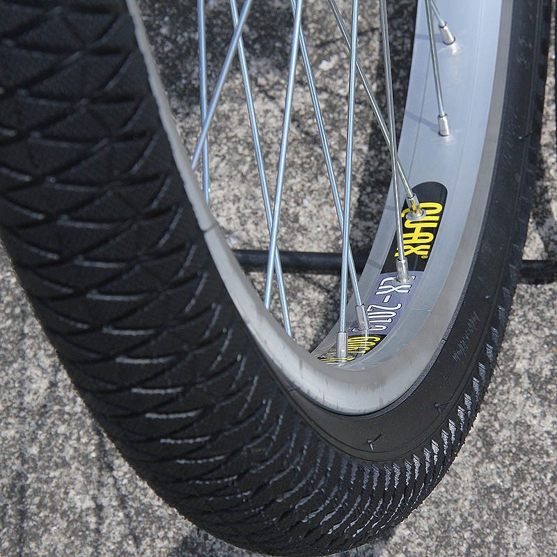 QU-AX - LUXUS [24 inch]