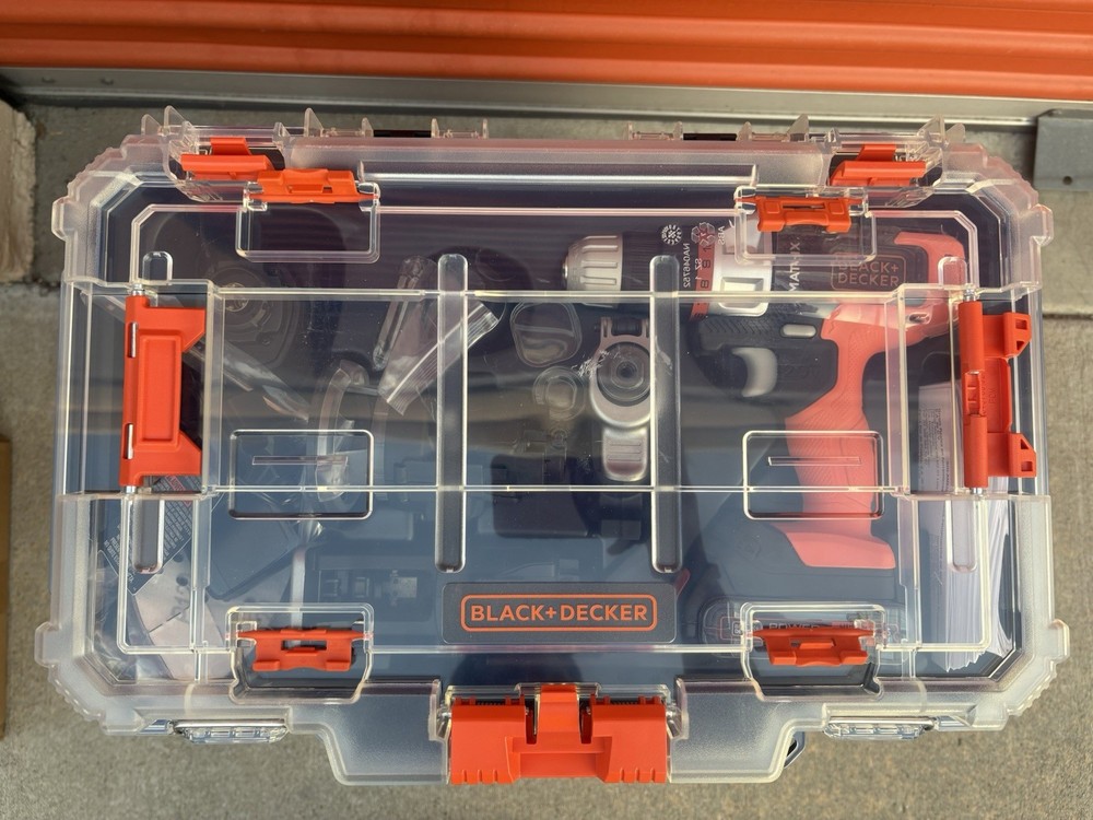 BLACK+DECKER MATRIX™ 20V MAX* Power Tool Kit - BDCDMT1212KITC1 NEW