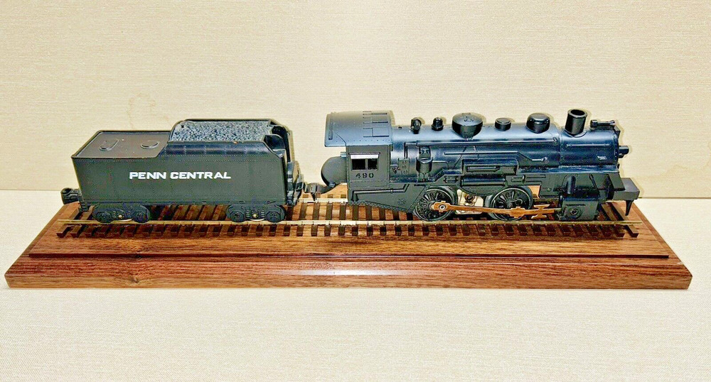 24" O Scale Model Train Display Case, Walnut Base