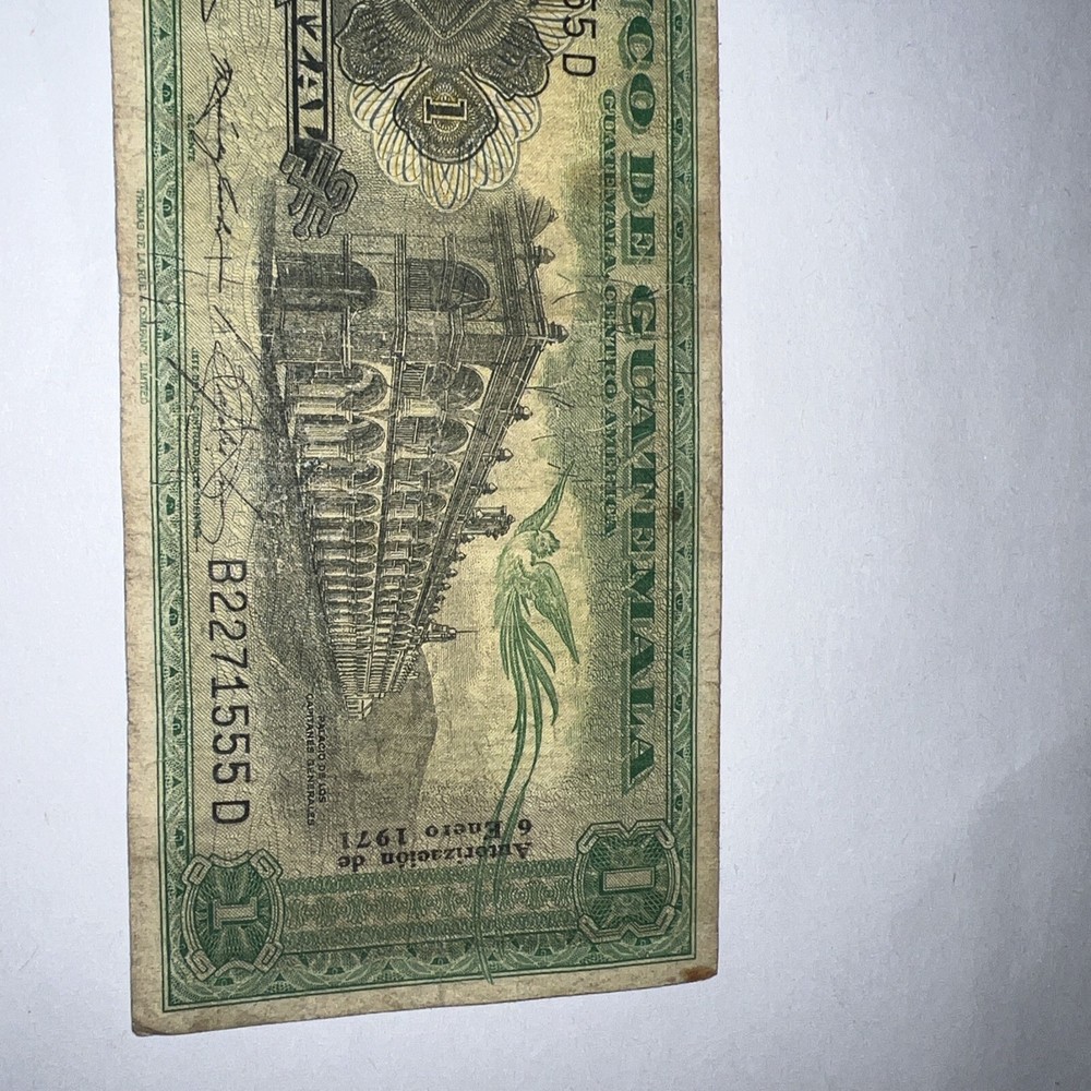 1 Quetzal 1971 Banco De Guatemala Cutting Error Centered Error Possible