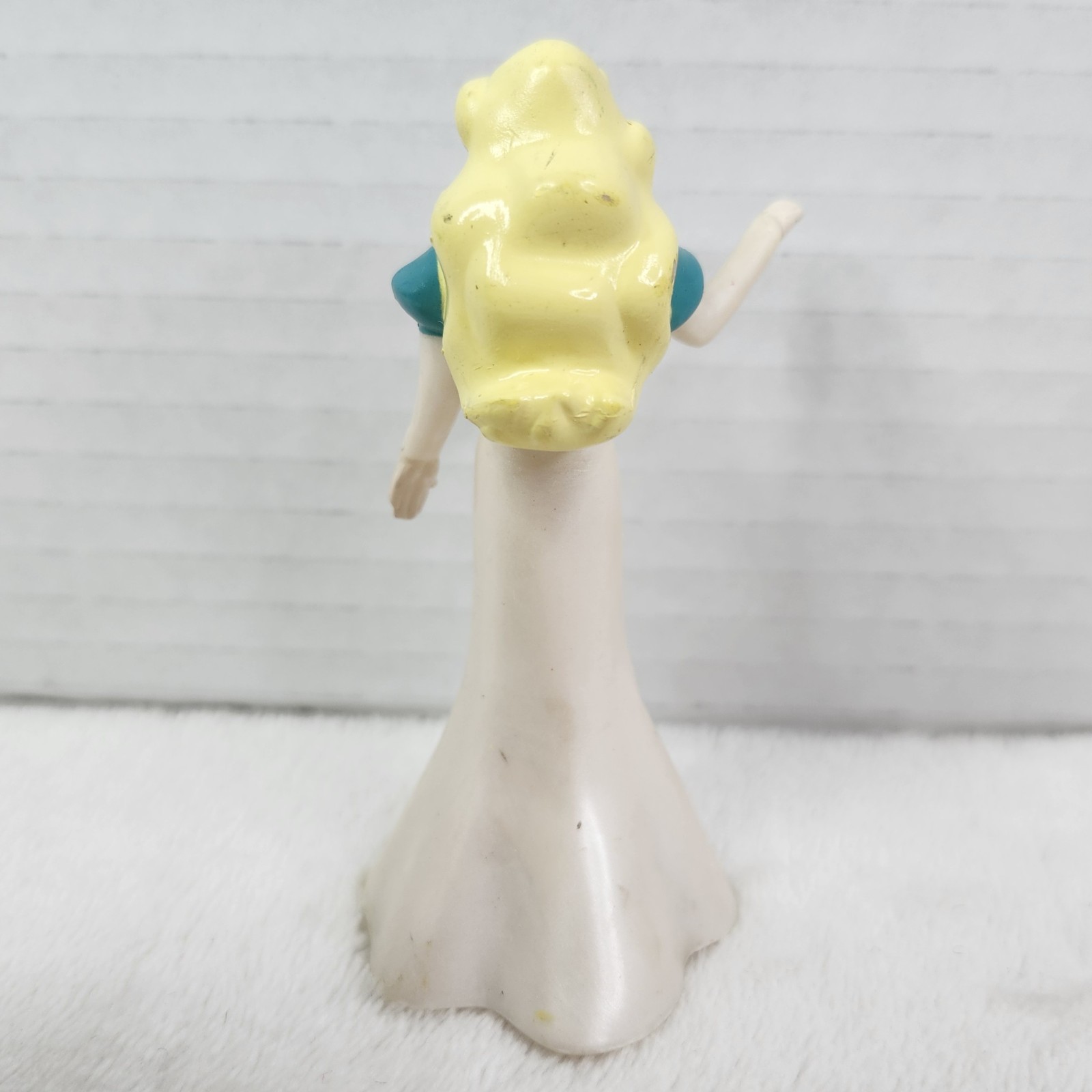 The Swan Princess Figures PVC Toy Figures Tyco 1994 Princess Odette Prince Derek