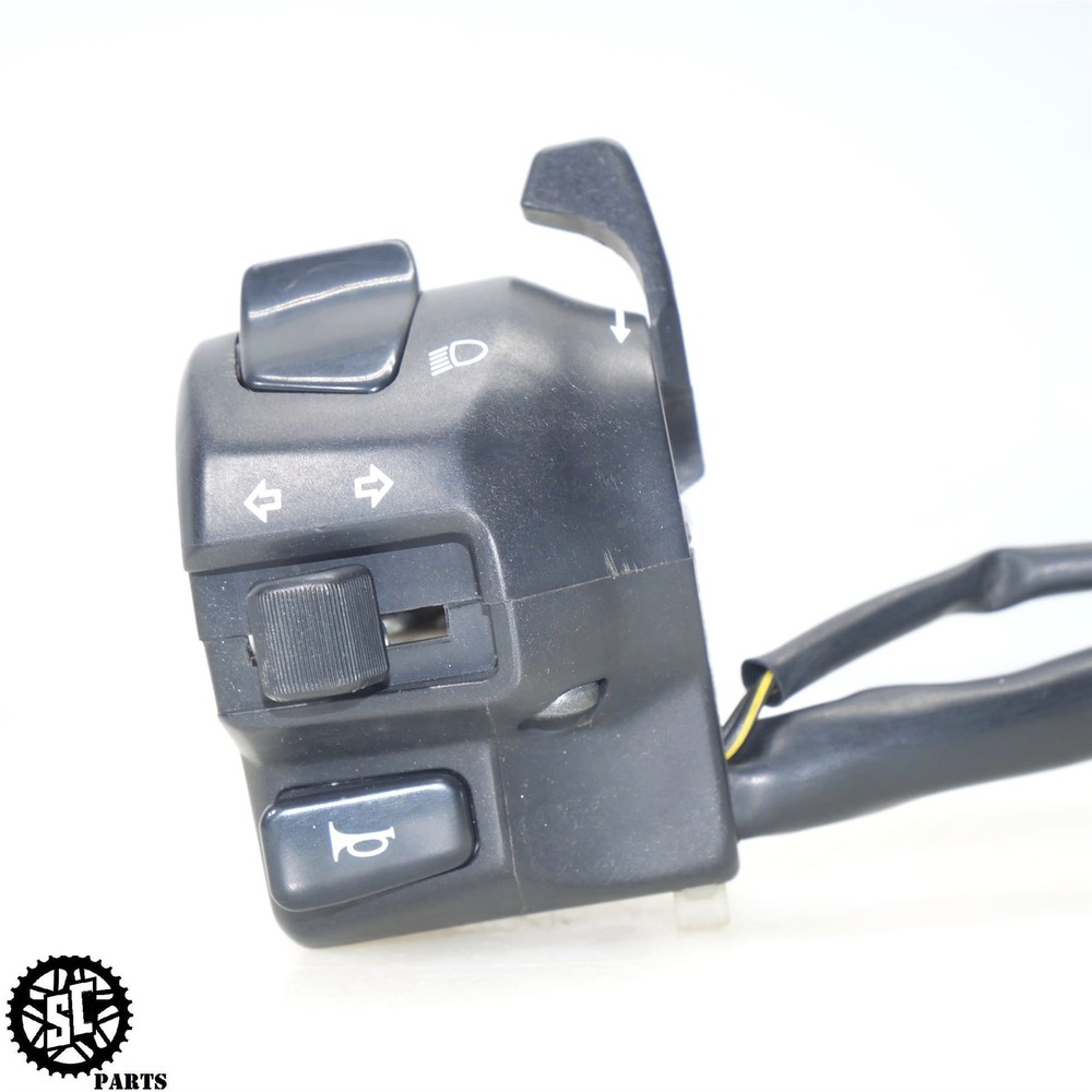 2004-2007 SUZUKI HAYABUSA LEFT CONTROL OEM SWITCH