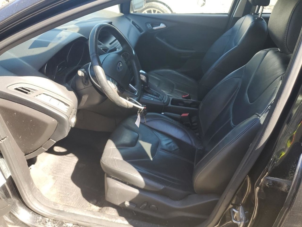 FOCUS 2015 Glove Box 4882058