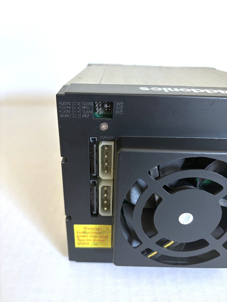 Addonics 4 x 3.5" hot-swappable Disk Array & Adaptec 1000-16i HBA controller