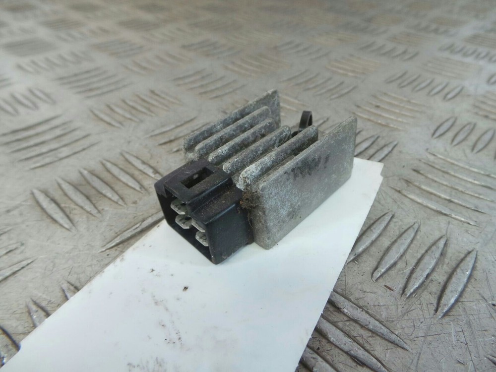 0 HONDA NH 80 VISION RECTIFIER REGULATOR