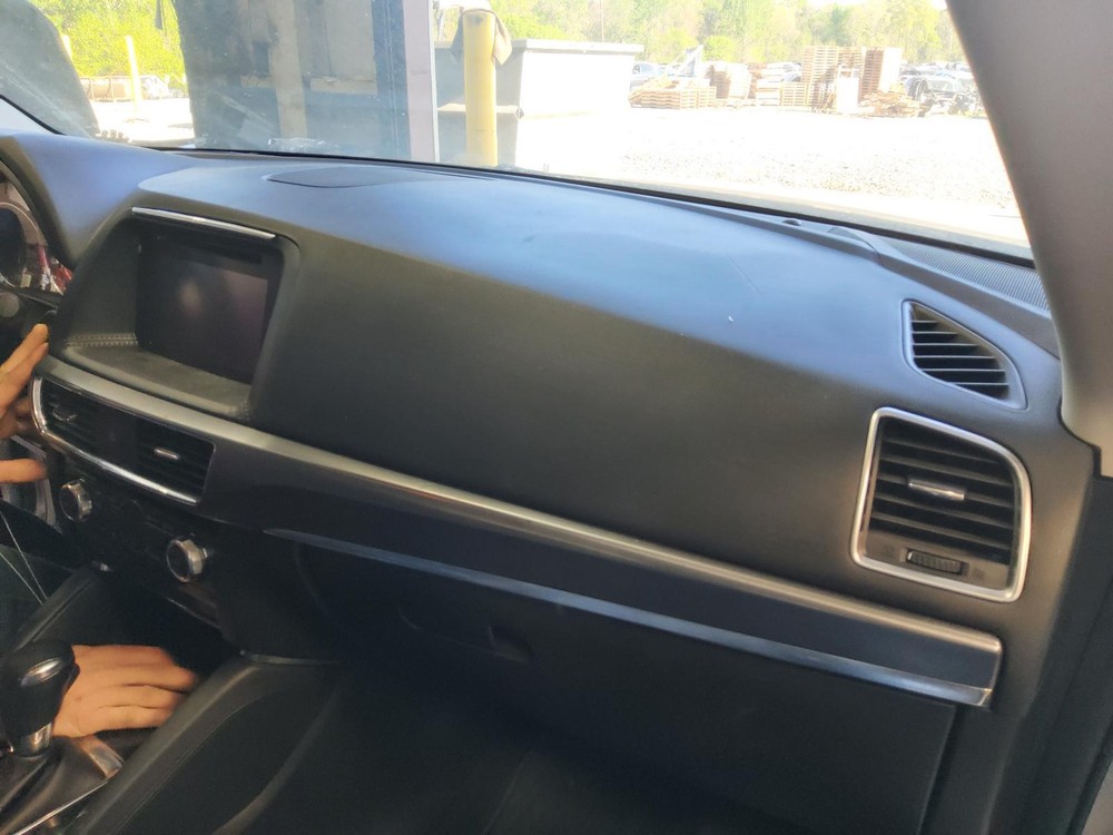Used A/C Selector Switch fits: 2016 Mazda CX-5 dual zone automatic temperature c