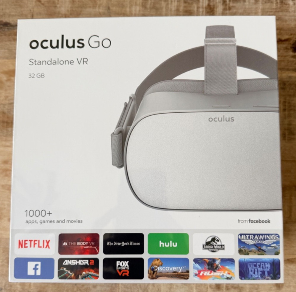 Oculus Go All-In-One VR Headset W/ Controller & Accessories Bundle NEW Sealed