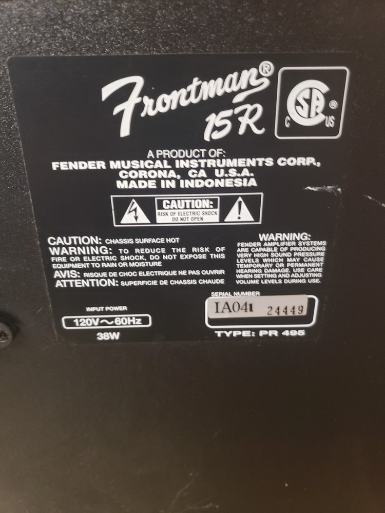 Fender Frontman 15R Amplifier Type PR 495