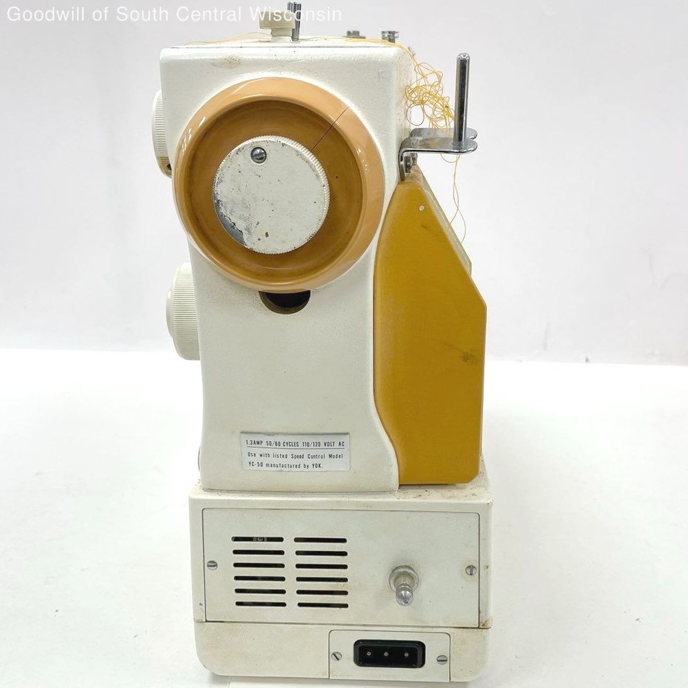 Dressmaker Sewing Machine 2200F ALLYN