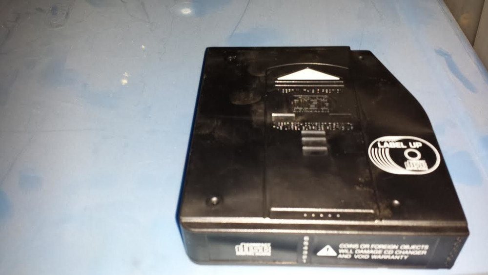 LINCOLN LS 2000 2001 2002  CD CHANGER CARTRIDGE