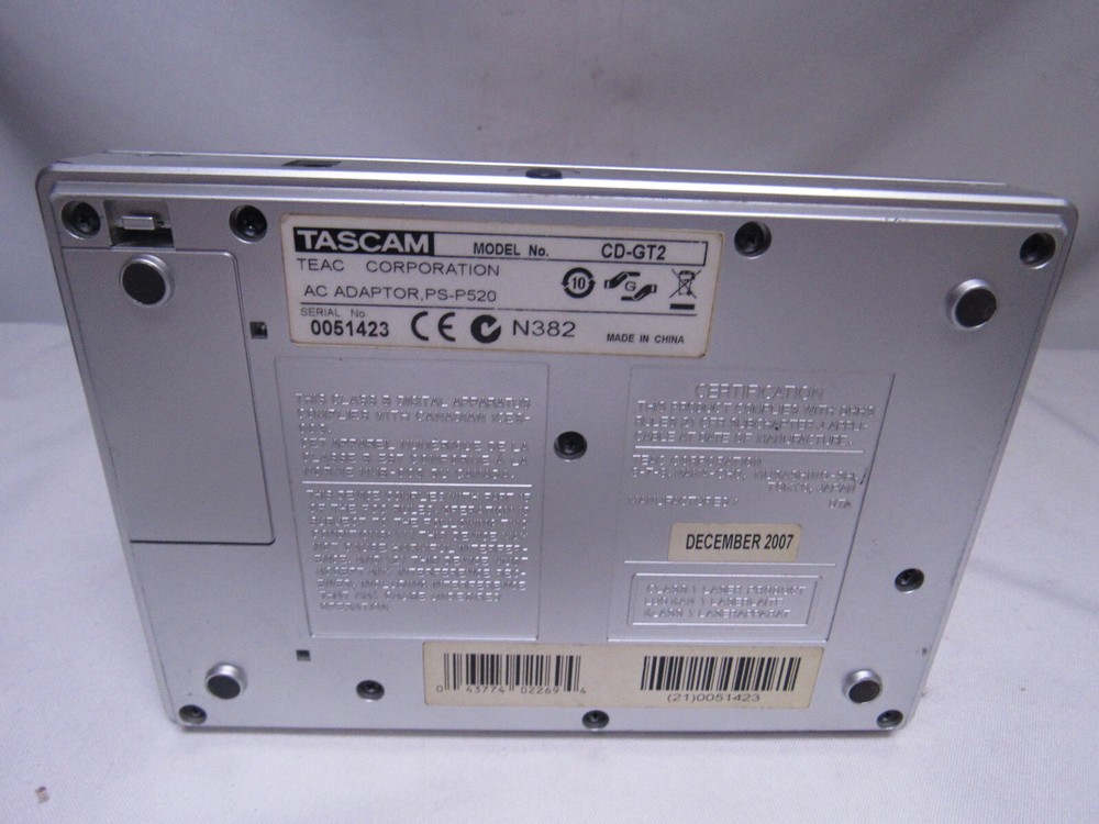 TASCAM CDGT2 Portable CD Guitar Trainer