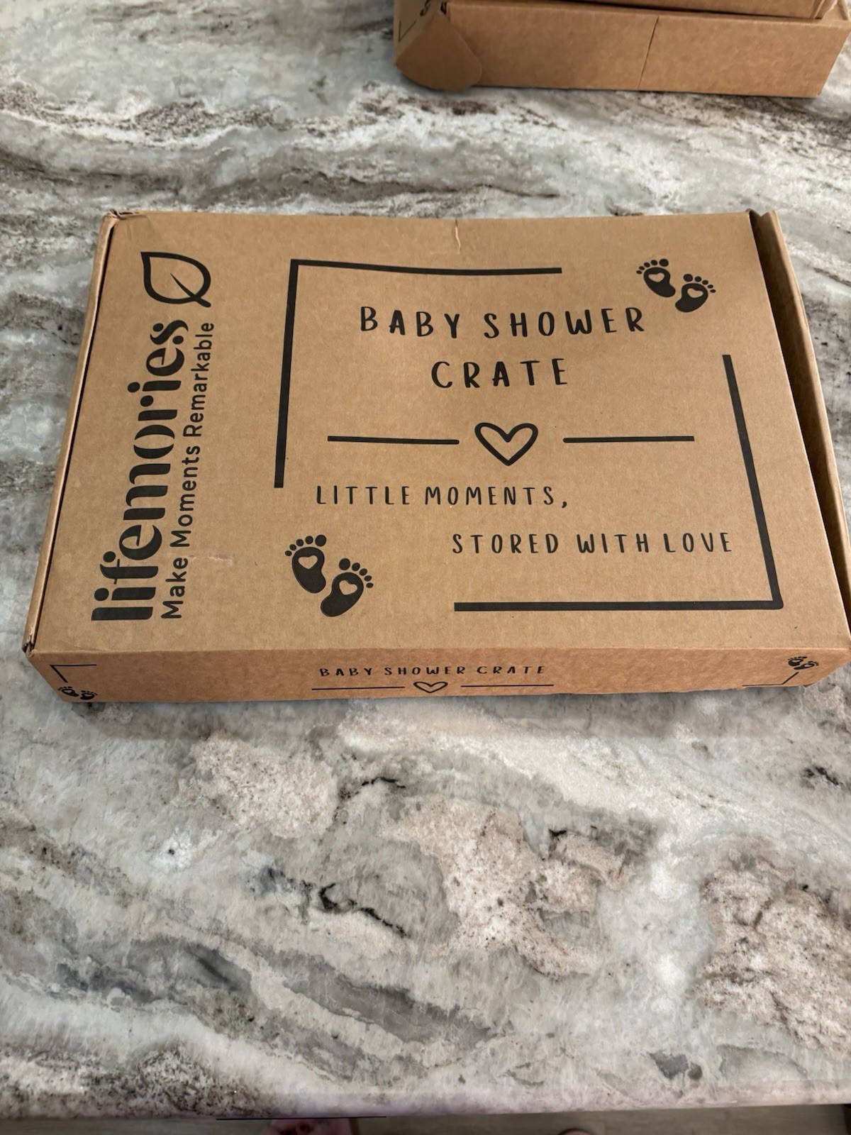 Kit Wooden Baby Shower Crate Closet Gift with Hangers, Large