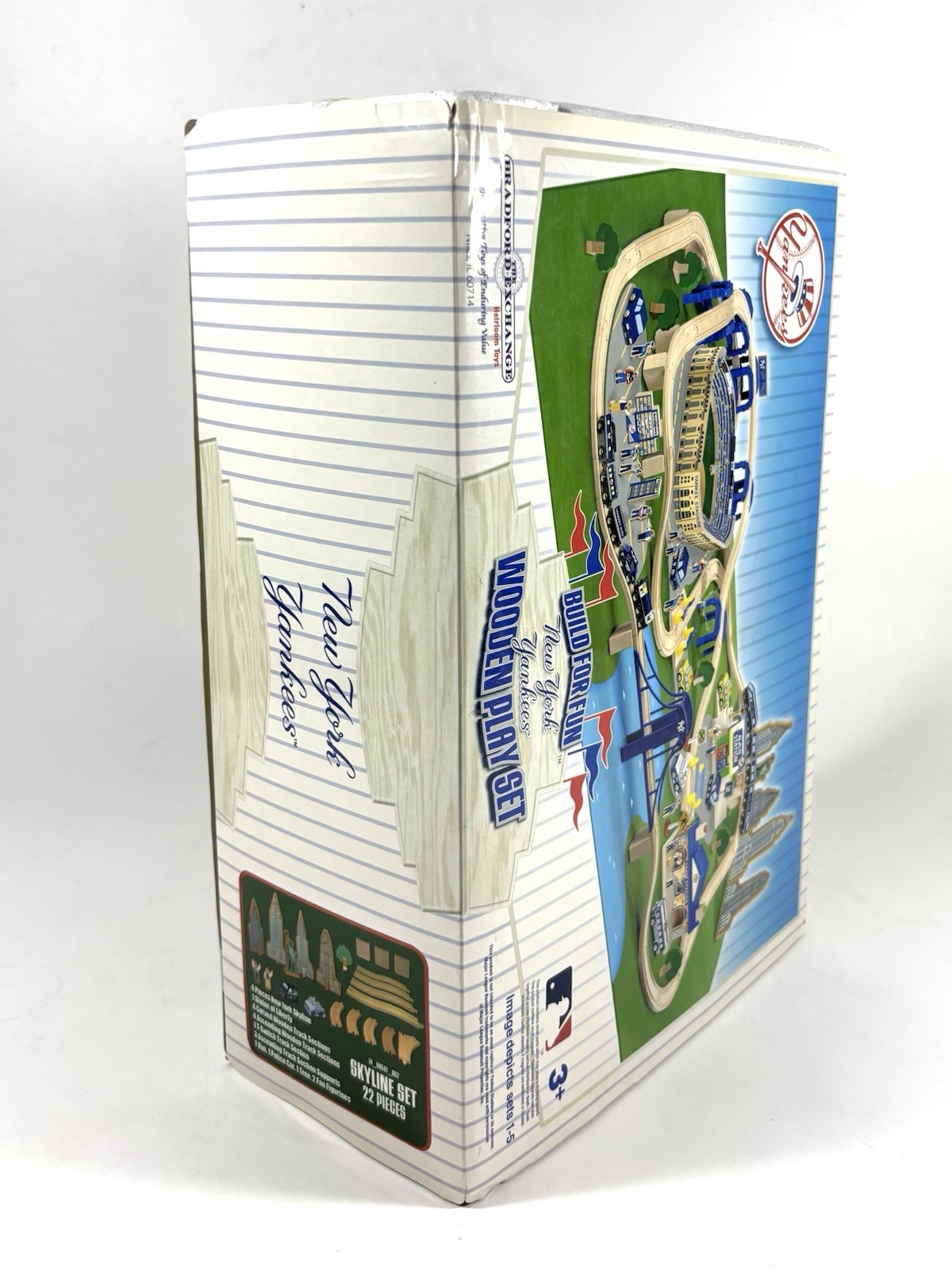 The Bradford Exchange Wooden Playset New York Yankees Skyline Set 22 PCS