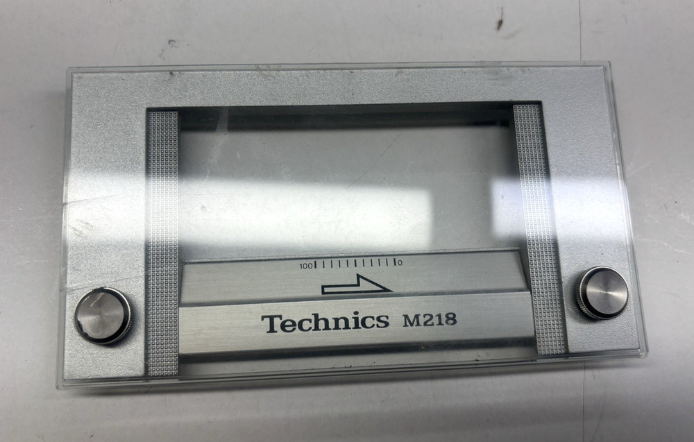 TECHNICS RS-M218 CASSETTE FRONT DOOR