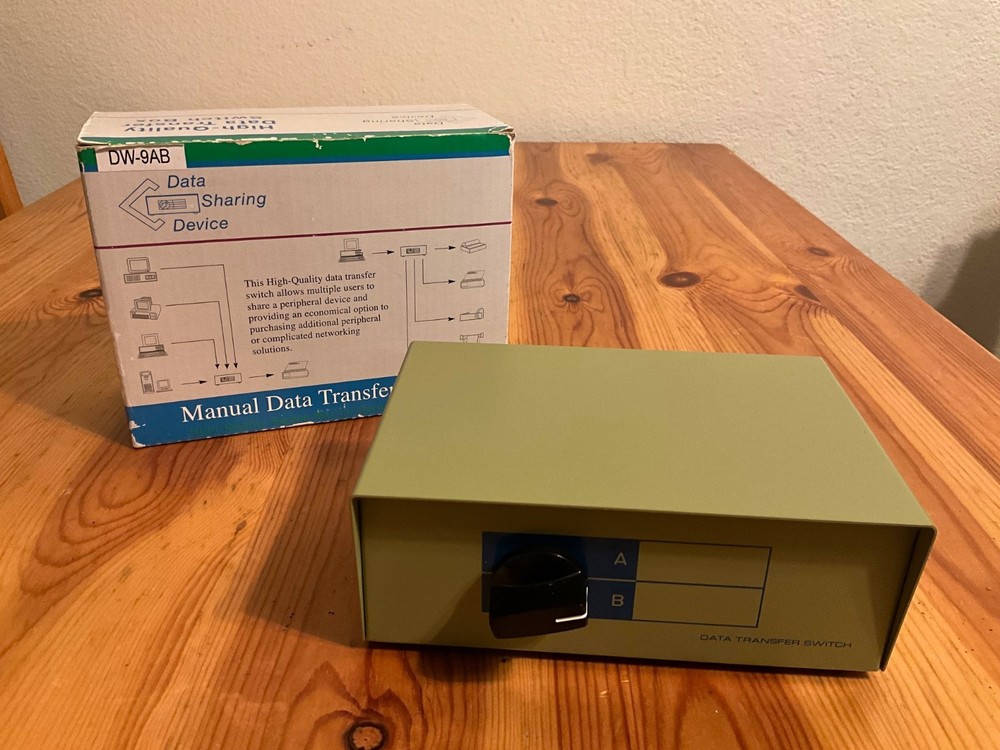 Manual Data Transfer Switch DW-9AB