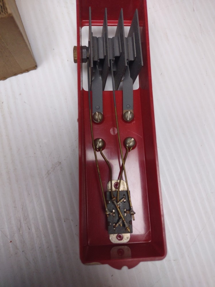 Ideal Models HO Gauge Operating Equipment Recti-Pack