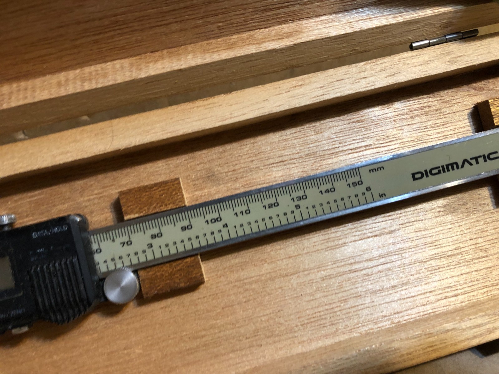 VINTAGE Mitutoyo Electronic Digital Caliper MAX-CAL 0-150mm W/C Japan Tool