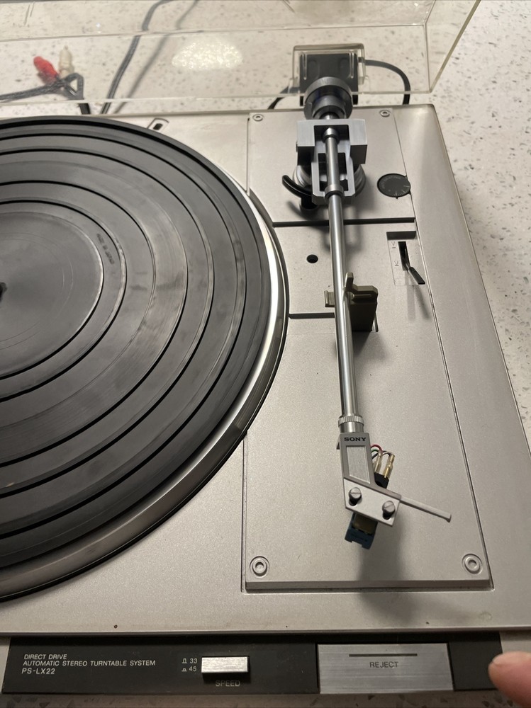 SONY PS-LX22 STEREO TURNTABLE SYSTEM RECORD PLAYER WITH MANUAL