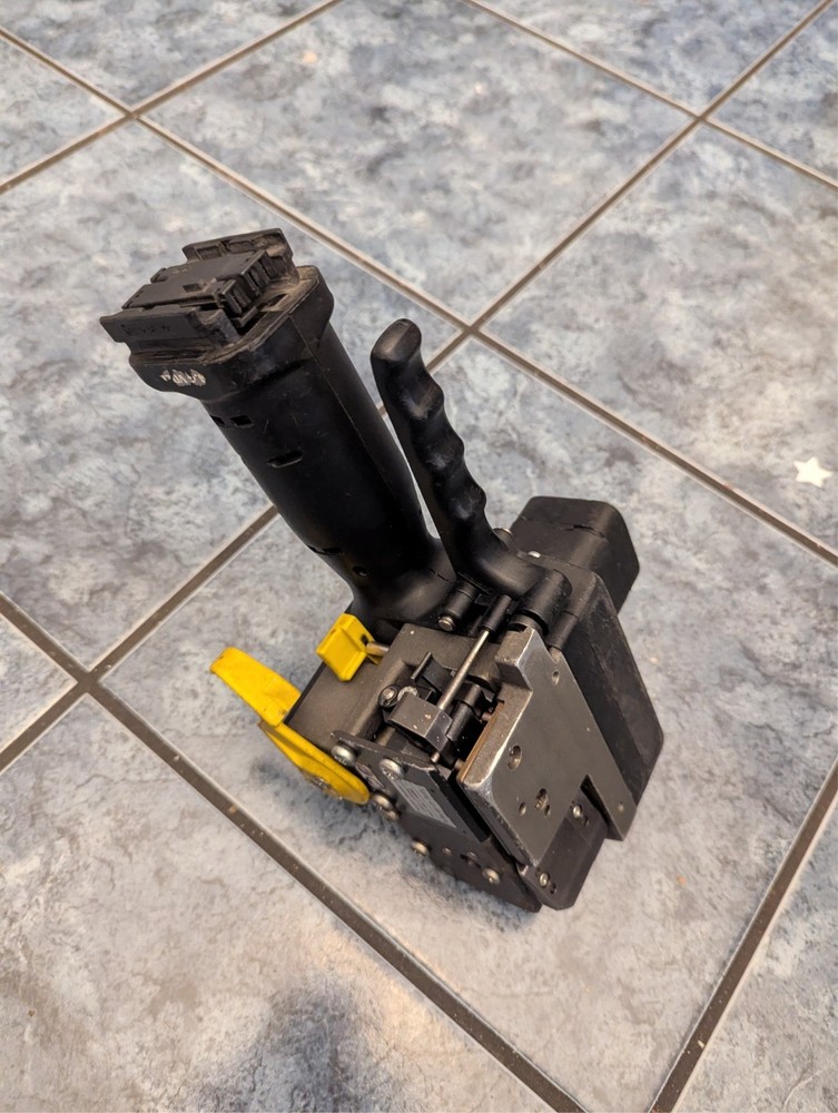 FROMM P320 Plastic Strapping Tool - Tool Only, Needs New Bearings - As Is