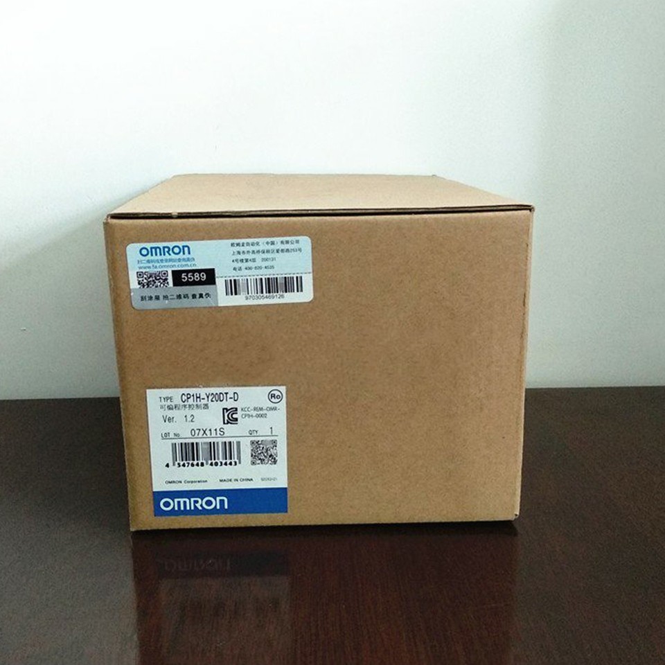 Omron CP1H-Y20DT-D PLC Door Switch Unit