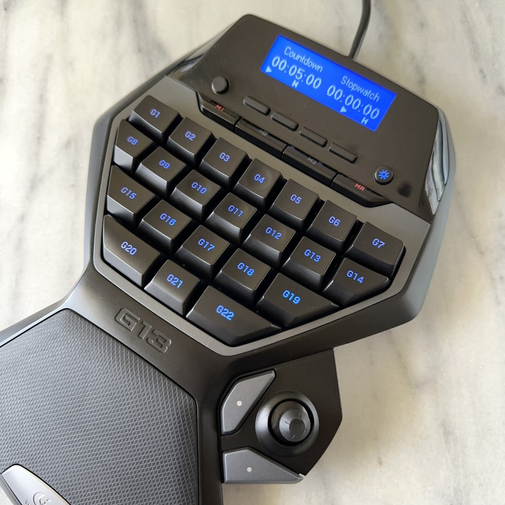 Logitech G13 USB Programmable Gameboard with LCD Display