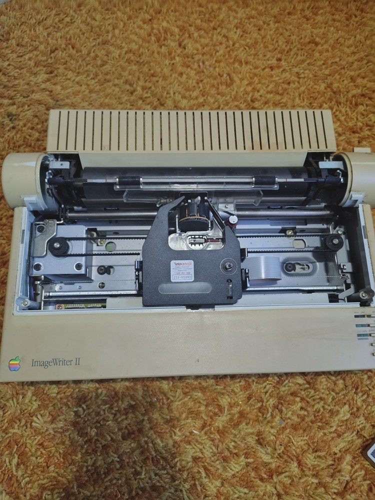 Apple ImageWriter II Dot Matrix Color Standard Printer Model 219-VU1BW2