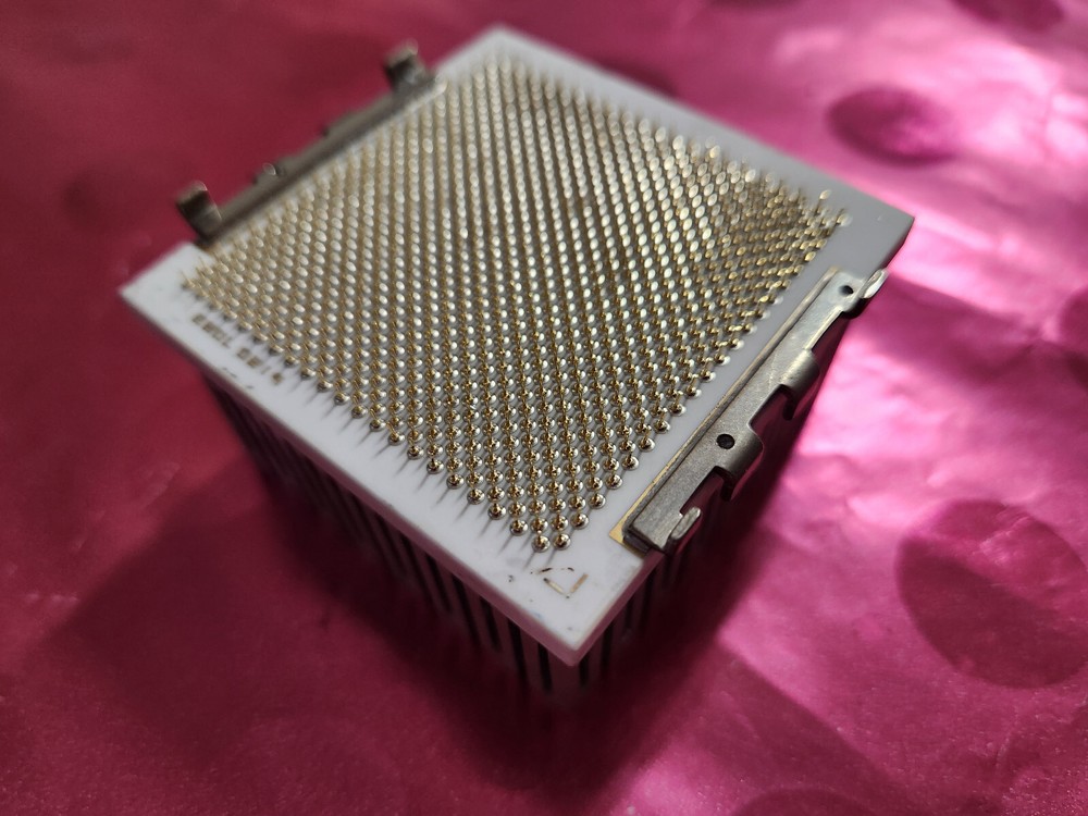 Vintage IBM-4381 Mainframe/Supercomputer Museum TCM/MCM CPU/Processor Gold Pins