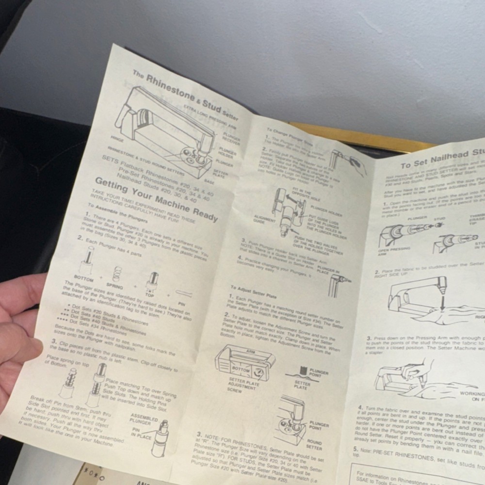 BeDazzler Rhinestone Stud Setter 4 Plunger Sizes.Patterns, Accessories open box