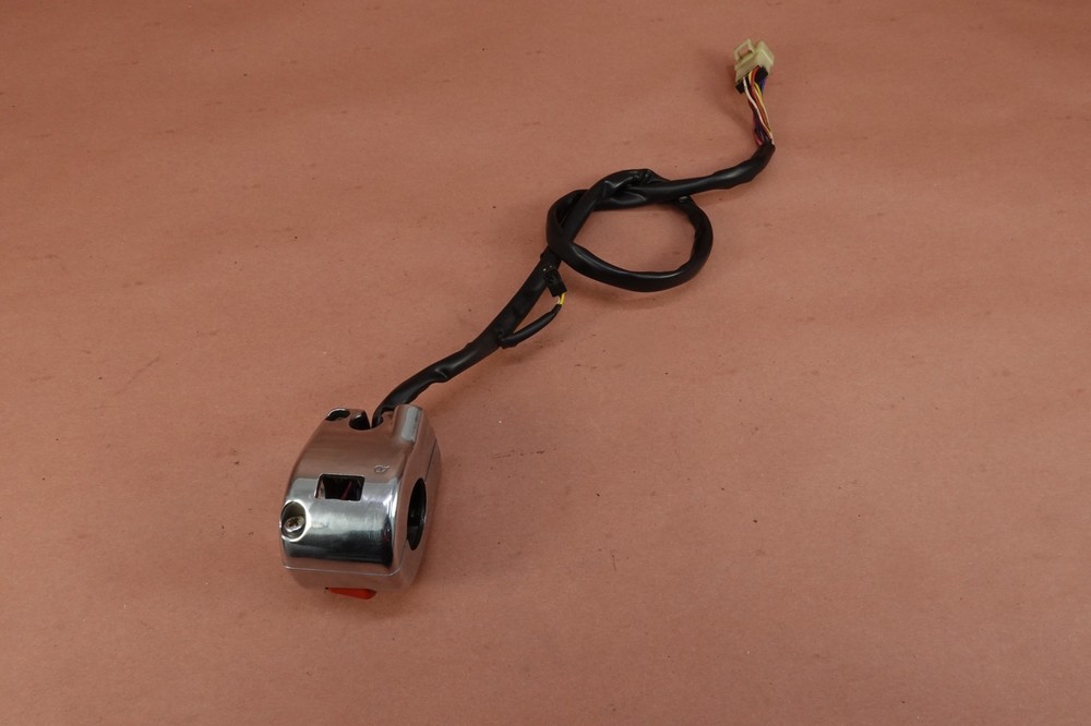 2005 05-07 VICTORY Hammer Right Handlebar Stop Start Kill Switch
