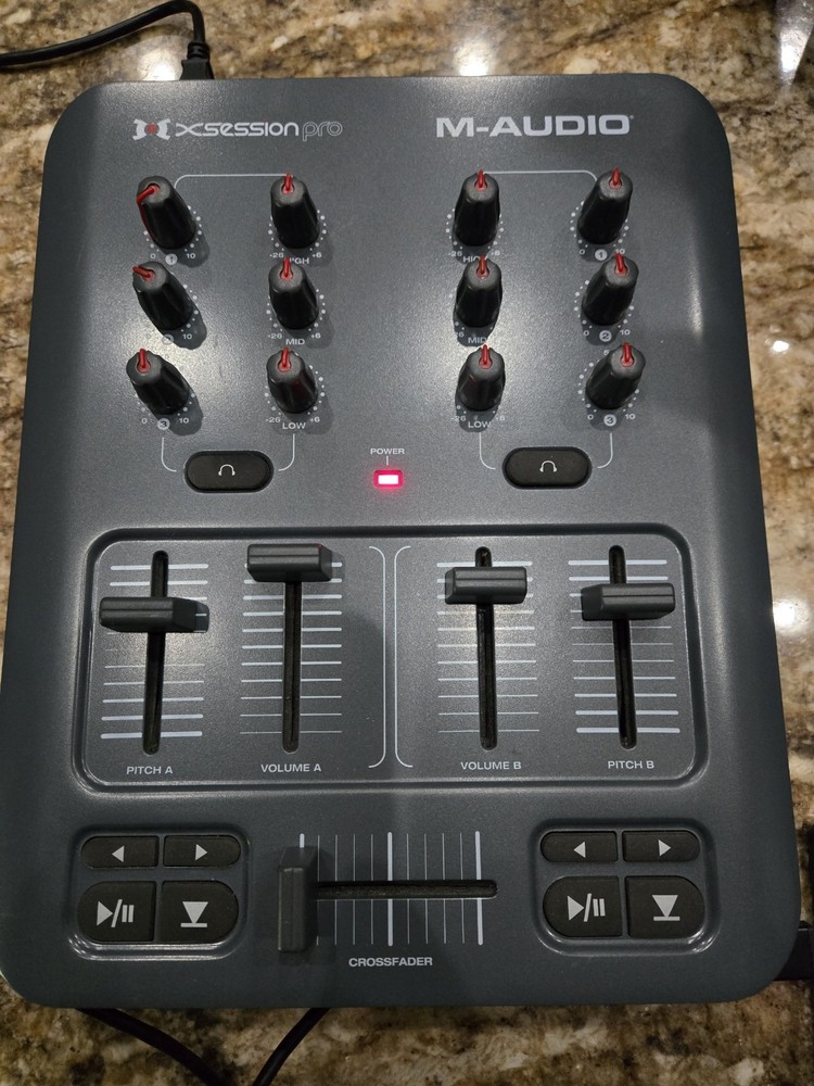 M-Audio XSession Pro Torq Mix Lab MIDI DJ & Mix Controller (USB)