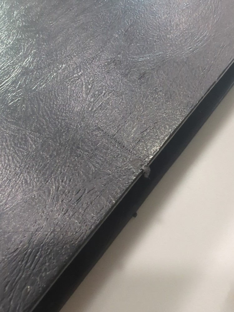 KISS Book KISSTORY USED Nice Ships Free DRGLAS